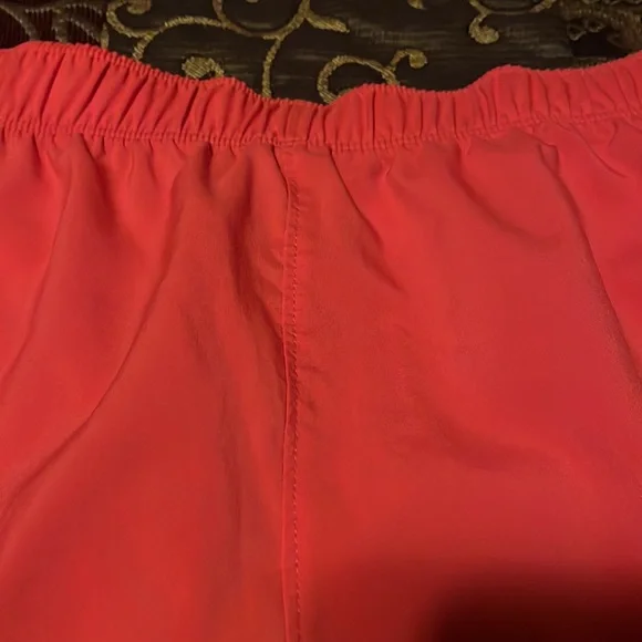 The North Face 5 inch Short - Picture 3 of 6